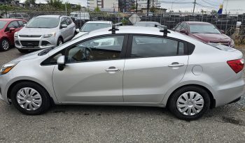 
										2017 Kia Rio full									