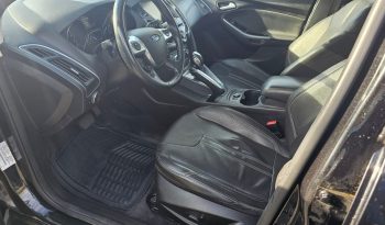 
										2012 Ford Focus full									