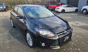 
										2012 Ford Focus full									