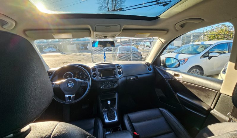 
								2014 Volkswagen Tiguan full									