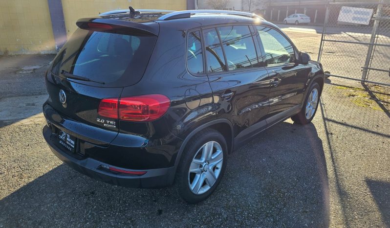 
								2014 Volkswagen Tiguan full									