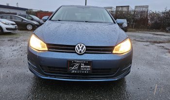 
										2016 Volkswagen Golf full									