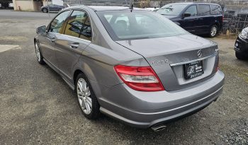 
										2011 Mercedes-Benz C250 full									