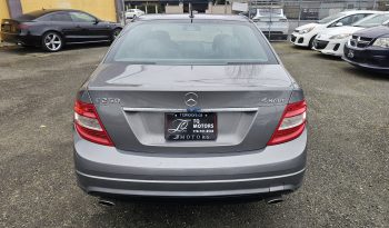 
										2011 Mercedes-Benz C250 full									