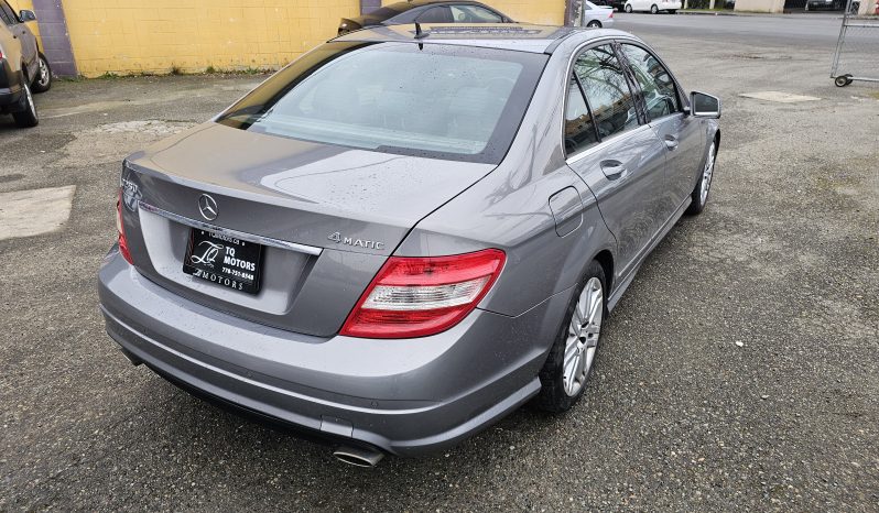 
								2011 Mercedes-Benz C250 full									