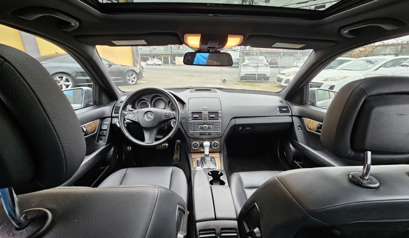 
								2011 Mercedes-Benz C250 full									