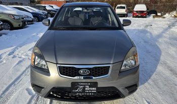 
										2010 Kia Rio full									