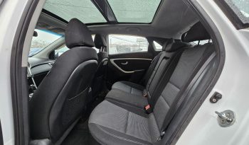 
										2016 Hyundai Elantra GT full									